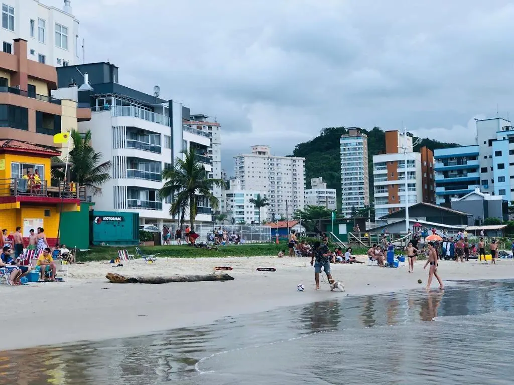 Apartamento Itapema, A 10 Minutos Do Mar Meiapraia  Itapema